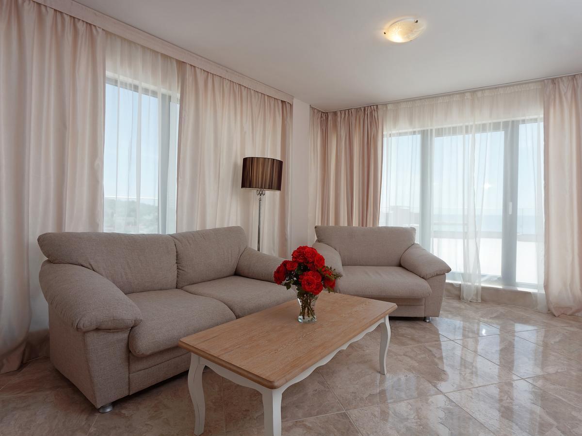 Antik Apartments Balchik Exterior foto